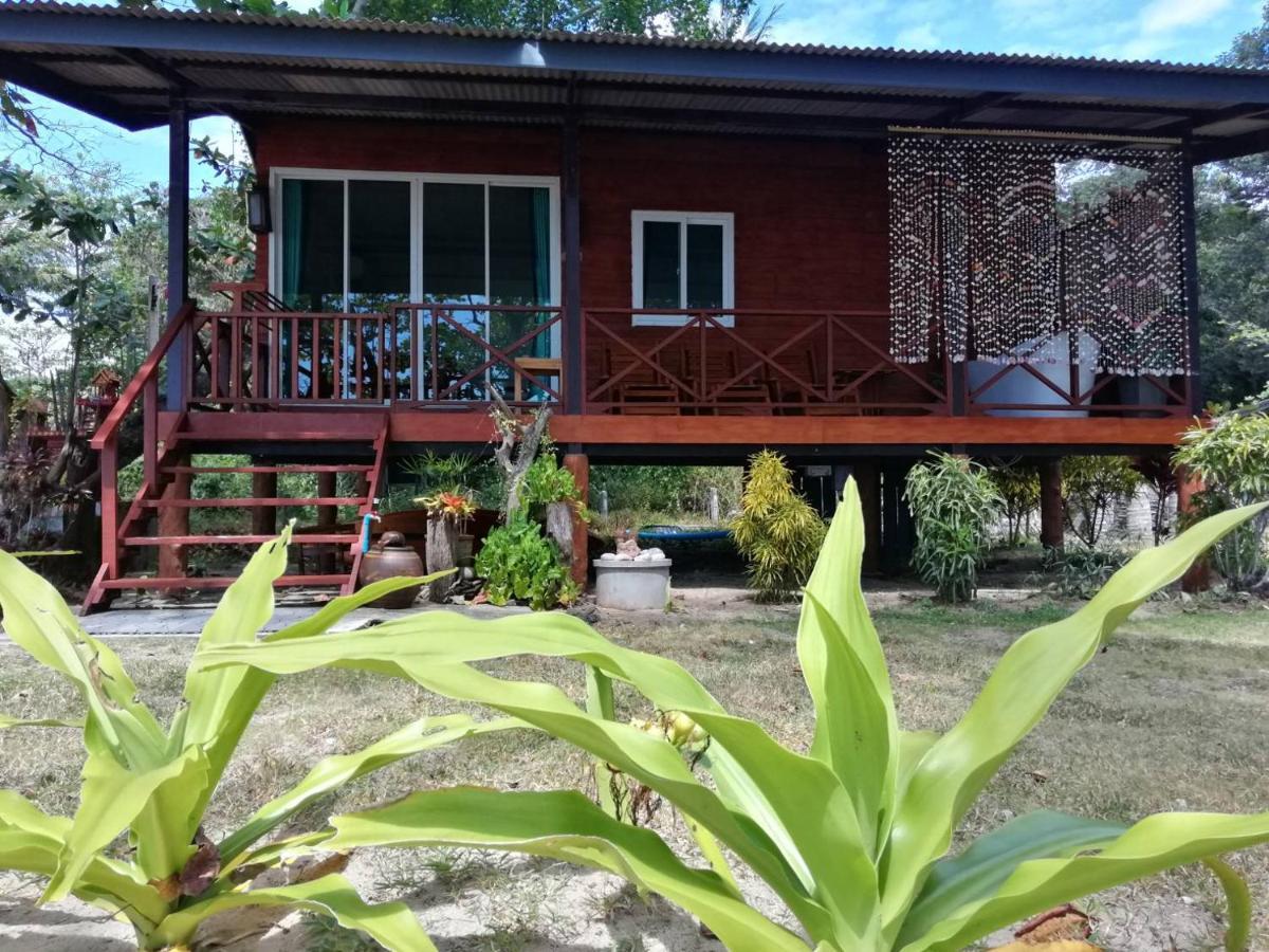 Koh Jum Delight Beach Exterior photo