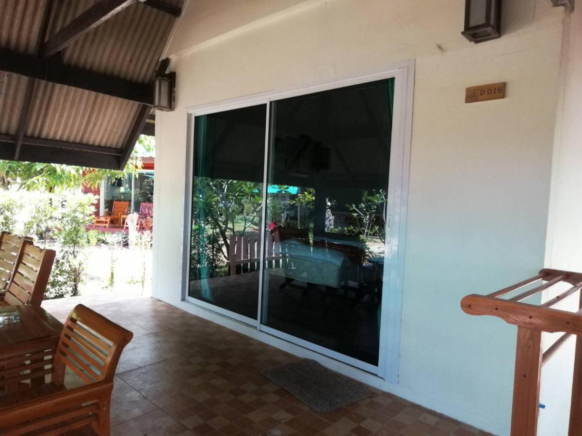 Koh Jum Delight Beach Exterior photo
