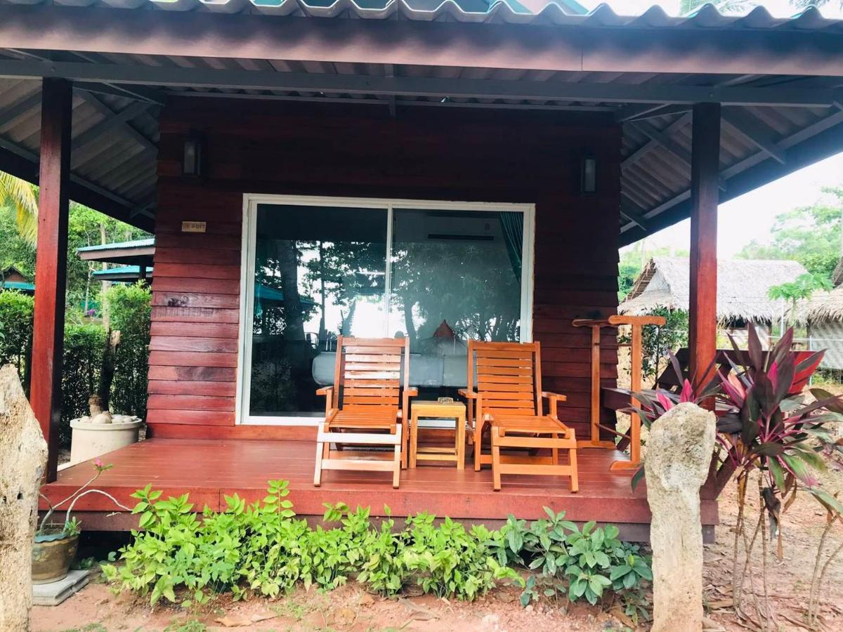 Koh Jum Delight Beach Exterior photo
