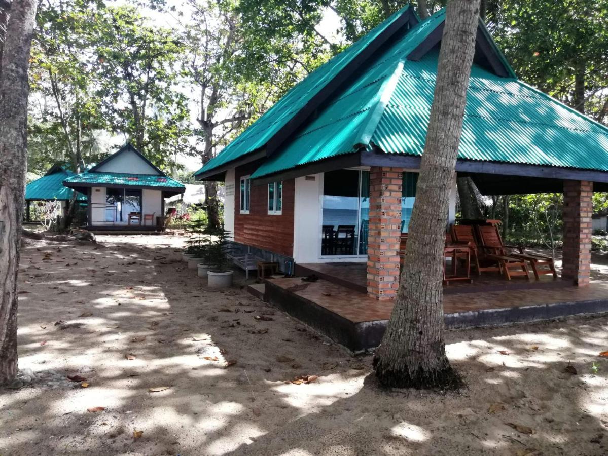 Koh Jum Delight Beach Exterior photo